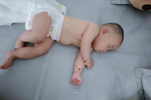 慈利怀孕初期腰特别酸